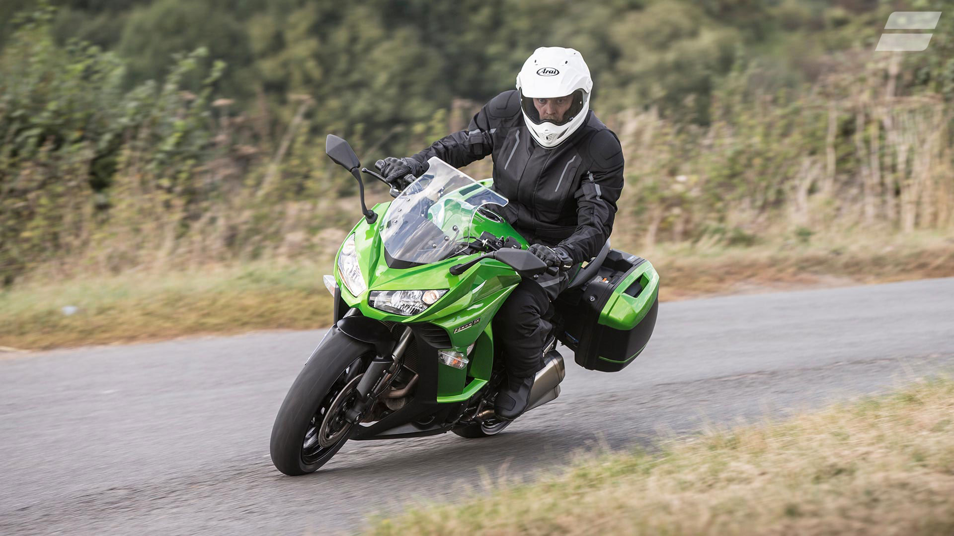 Kawasaki Z1000 SX Sports Tourer (2010 - ) review | Autotrader